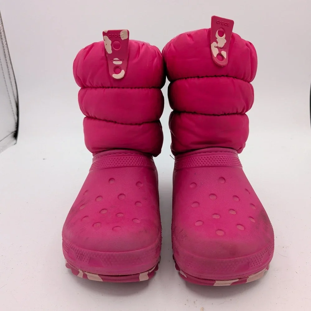 Crocs Kids Neo Puff Shorty Boot Electric Pink Puffer Snow Boots 207684 Size J2
